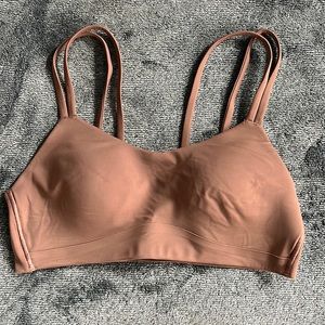 Lululemon Like a Cloud bra, size 6, never worn.